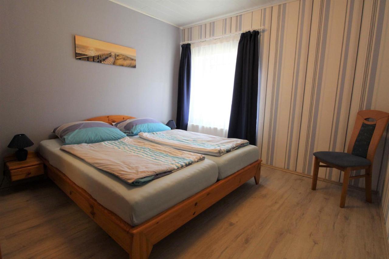 Boeltser Hus Ferienwohnungen Mit Strandkorb Und Kamin 10 Gehminuten Zum Kurtaxefreien Sandstrand Kraksdorf Extérieur photo